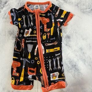 Little Sleepies Tools Shorty EUC/GUC